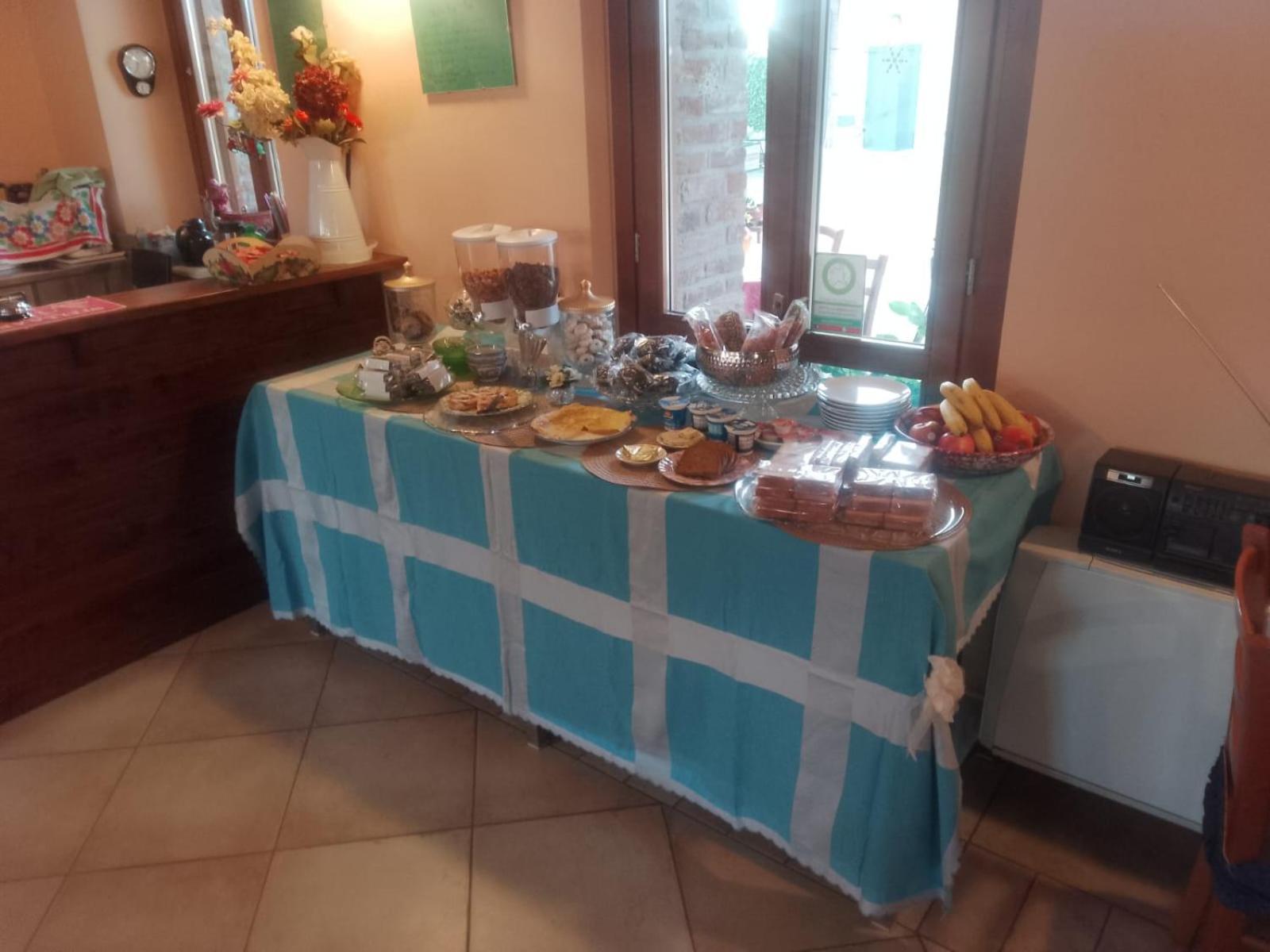 Antica Cascina B&B Borghetto Lodigiano Экстерьер фото